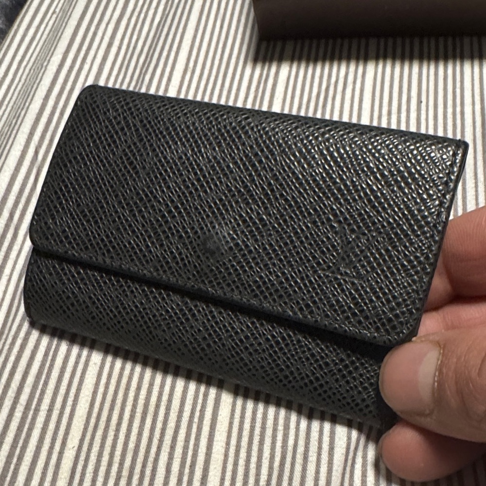 Louis Vuitton Key holder